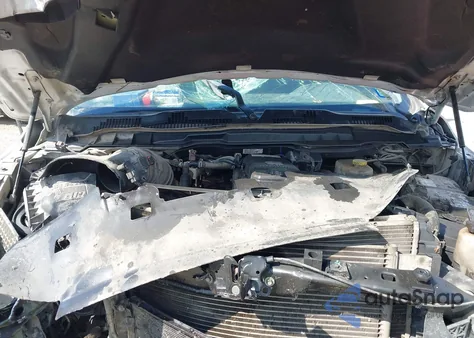 2018 Ram 2500 Tradesman 4X4 6'4 Box from USA, damaged, VIN 3C6UR5CL5JG184625